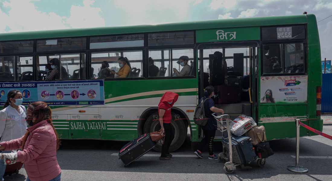 कुवेतबाट यसरी आइपुगे नेपाली (तस्बिरसहित)