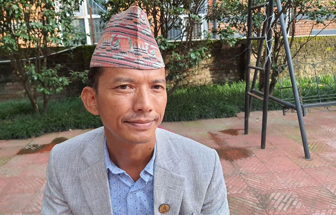 ‘तपाईं महाभ्रष्ट हुनुहुन्छ भने चिन्ता नलिनुस् केपी ओलीले नियुक्ति दिइहाल्नुहुन्छ’