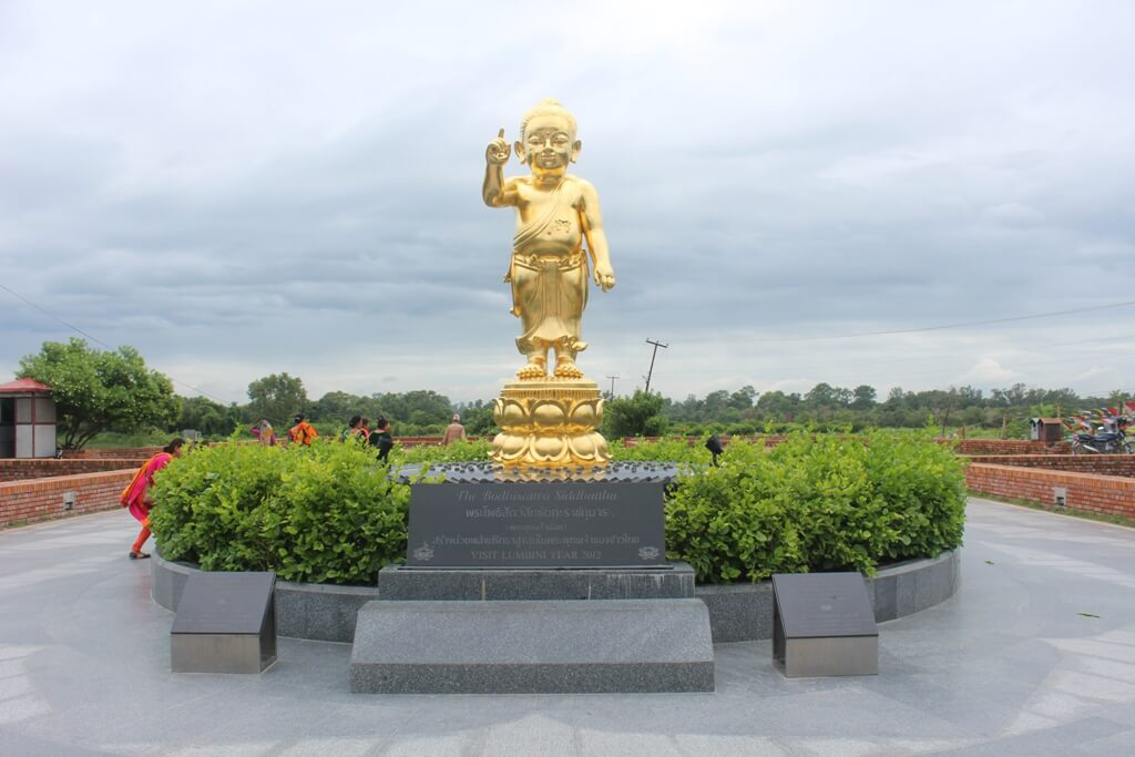 पर्यटकको पर्खाइमा लुम्बिनी