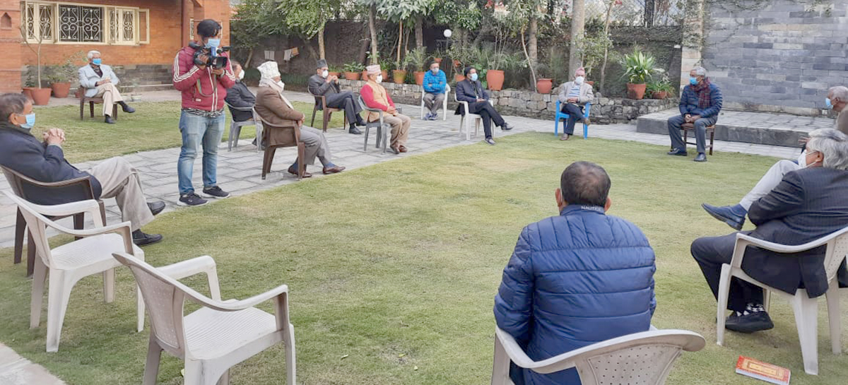 कांग्रेस जाग्नलाई ‘लछारपछार’ नै कुर्नुपर्ने हो ?