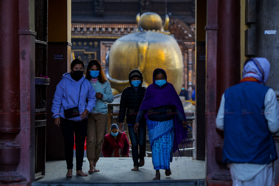 पशुपतिनाथमा मास्क अनिवार्य (तस्बिरसहित)