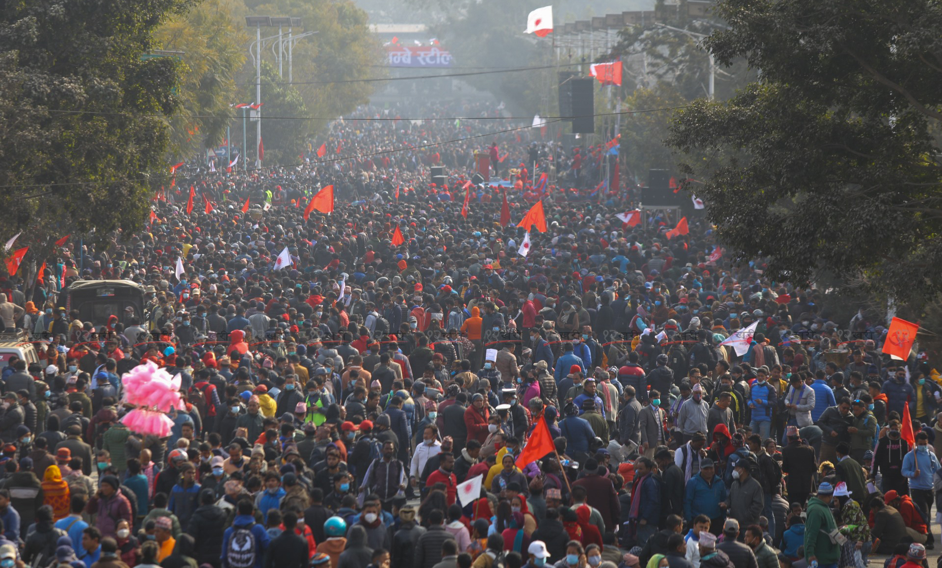 संसद् विघटनविरुद्ध नेकपाको शक्ति प्रदर्शन (१६ तस्बिर)