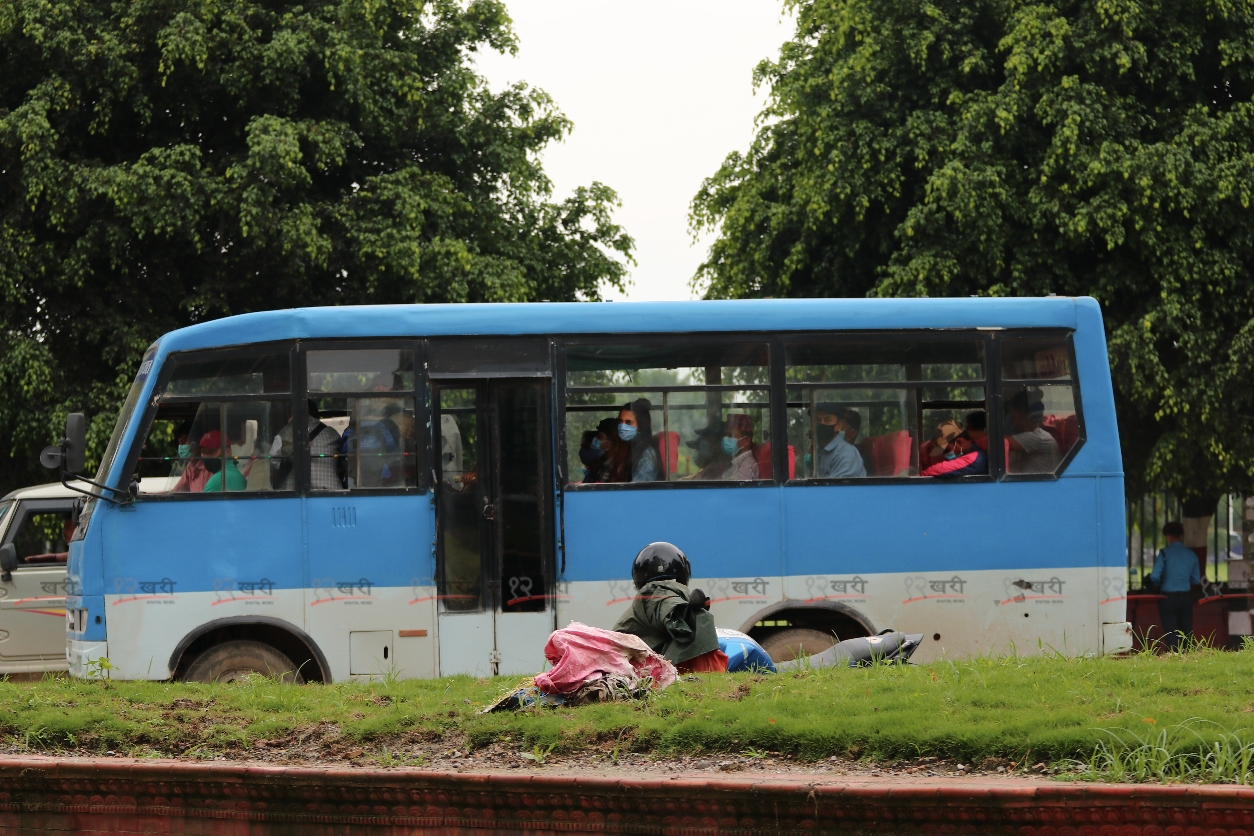 सबै किसिमका सार्वजनिक सवारीसाधन कहिलेदेखि चल्छन् ?