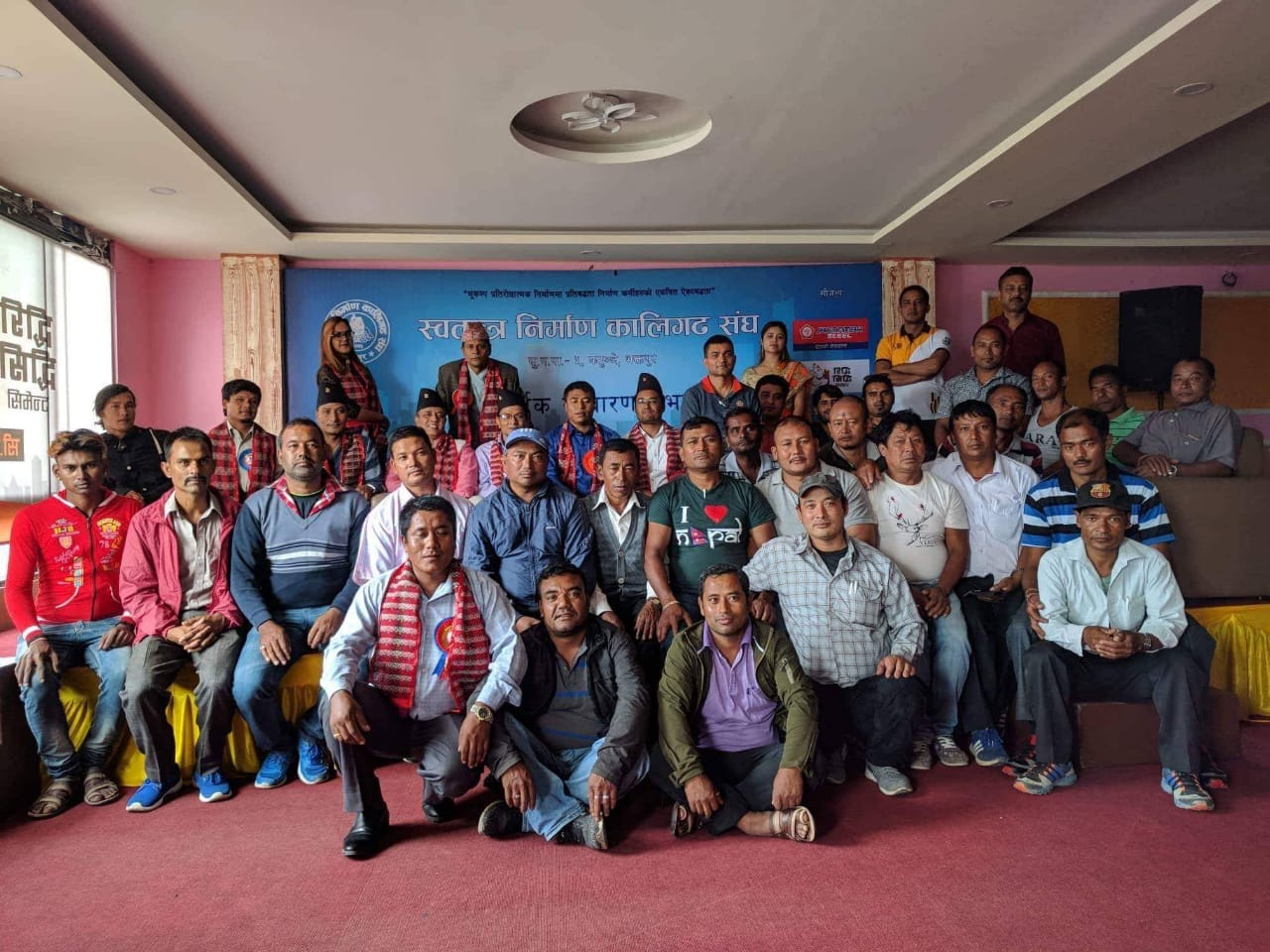 निर्माण कालिगढले गरे रिद्धिसिद्धि सिमेन्ट र जगदम्बा स्टीलको फ्याक्ट्री अवलोकन