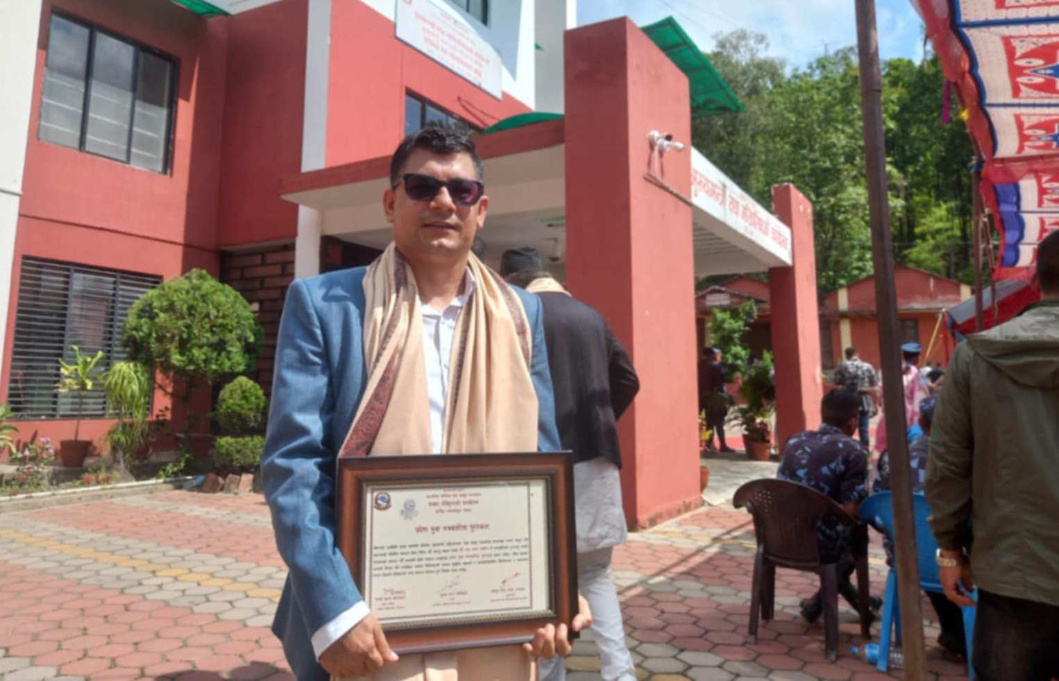 अर्याललाई वाग्मती प्रदेश युवा पत्रकारिता पुरस्कार