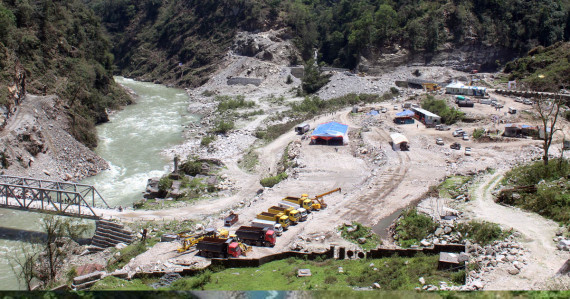 तेस्रो र तल्लो अरूणका लागि भारतले स्वीकृत गर्‍यो ९२ अर्ब ६७ करोड लगानी 