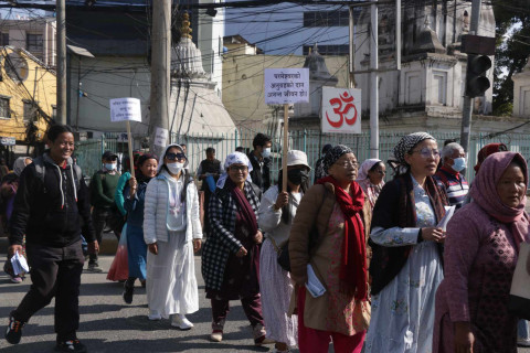 क्रिस्मसको अवसरमा काठमाडौंमा र्‍याली (तस्बिरहरू)