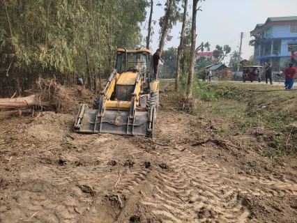 इटहरीको विकास झल्काउने १४ योजना अलपत्र, निर्माण कम्पनीलाई उपमहानगरको ताकेता