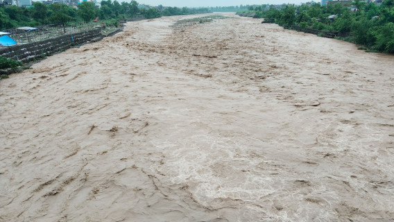 भोटेकोसी र इन्द्रावतीमा बाढी