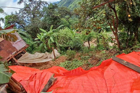 बागलुङ पहिरो : थप एकजनाको शव फेला, दुई अझै बेपत्ता