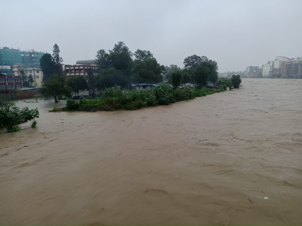 बाढी/पहिरो : ११ जनाको मृत्यु, १० बेपत्ता