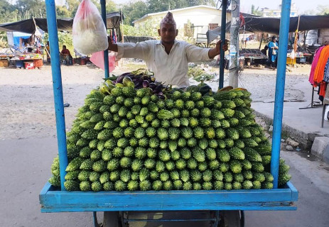 तितेकरेला व्यापार