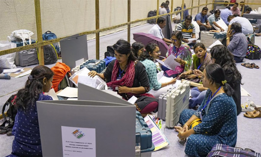 भारतमा मतदानको दिन हृदयाघातका कारण ३३ कर्मचारीको मृत्यु