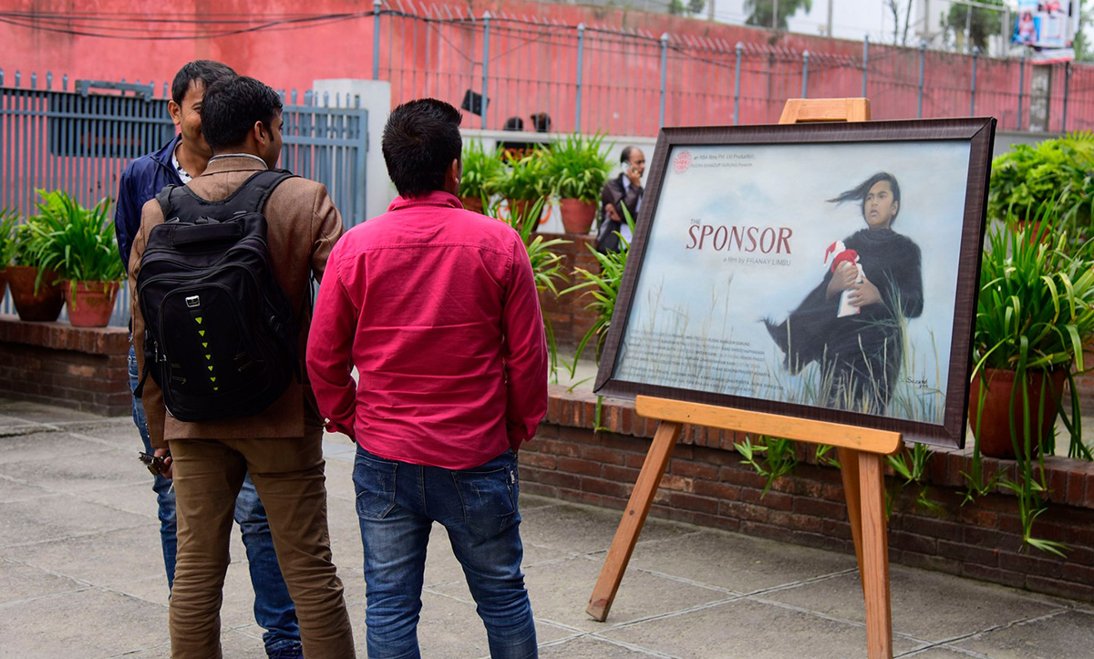 फिचर फिल्मतिर दर्शकको आकर्षण बढाउने प्रयासः प्रणय लिम्बू