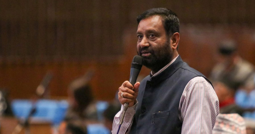 बजेट ल्याउने मिति संशोधन गर्न निधिको प्रस्ताव