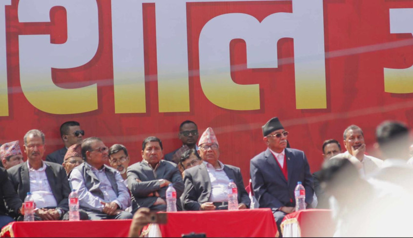 विप्लवको टिप्पणी– राजतन्त्र फर्कने कुरा प्रहसन, कुर्सीमा अर्कोले राख्दिनुपर्नेले समाधान दिने ?