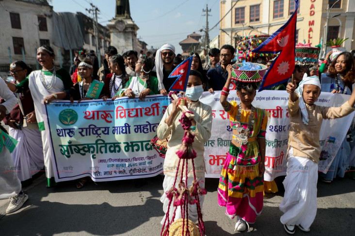 वसन्तपुरदेखि टुँडिखेलसम्म थारू समुदायको माघी (तस्बिरहरू)