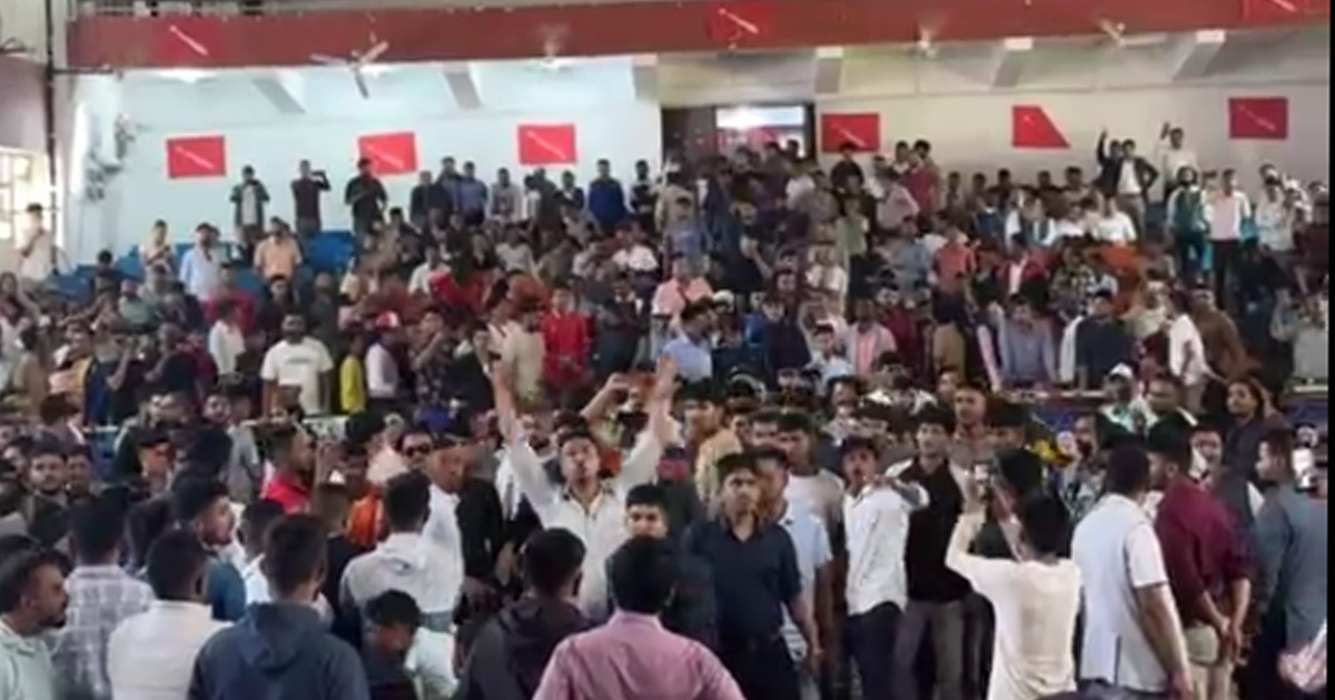 नाम पढेपछि अनेरास्ववियुको अधिवेशनमा नाराबाजी– वी वान्ट इलेक्सन