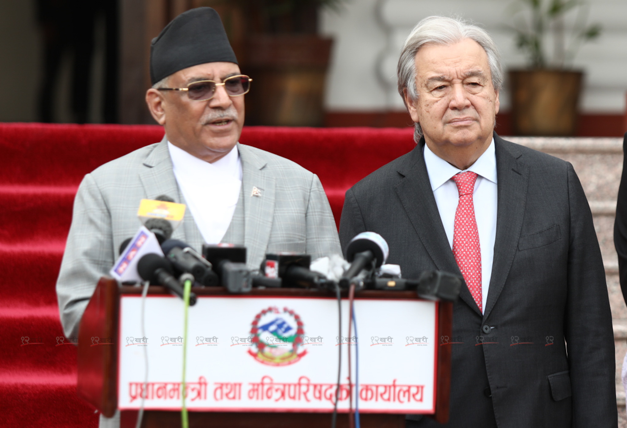 Antonio-Guterres-in-Nepal-Prachanda--(10)-1698574056.jpg