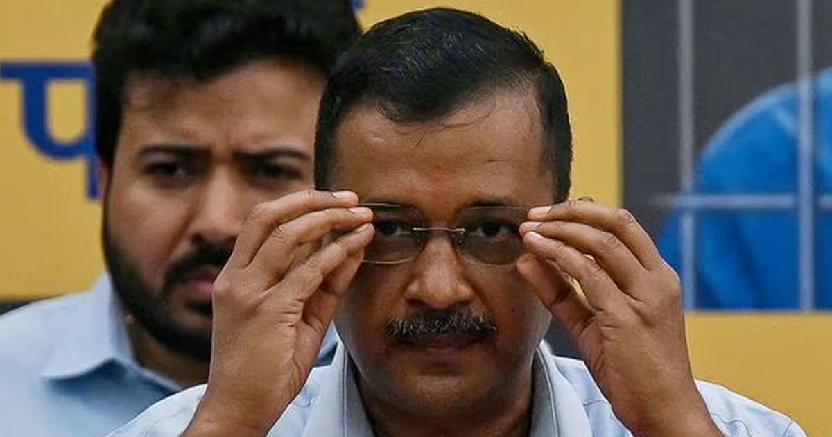 मुख्यमन्त्री पदबाट राजीनामा दिँदै केजरीवाल, अब के गर्लान् ?