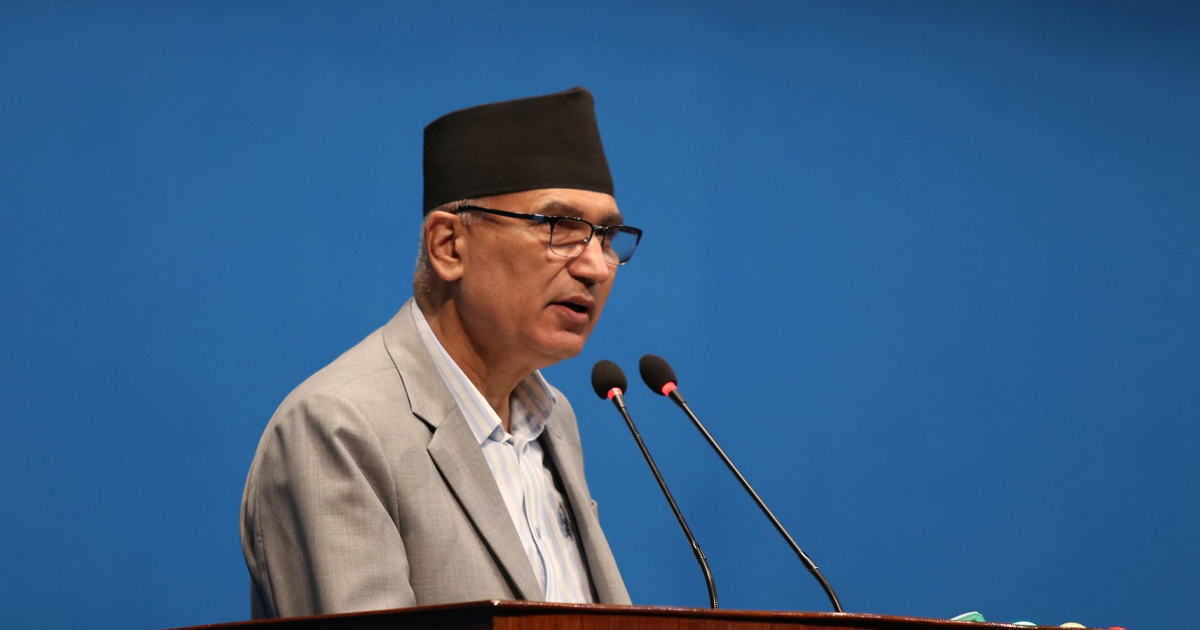 वित्तीय संस्थाका कोष सरकारीमा सार्ने विषयमा अर्थमन्त्रीले भने– जोखिम र लाभ हेरिएको हो