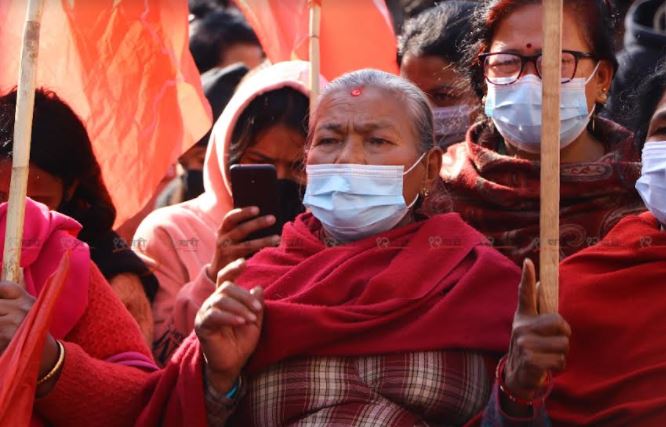 एमसीसीविरुद्ध प्रदर्शन (तस्बिरसहित)