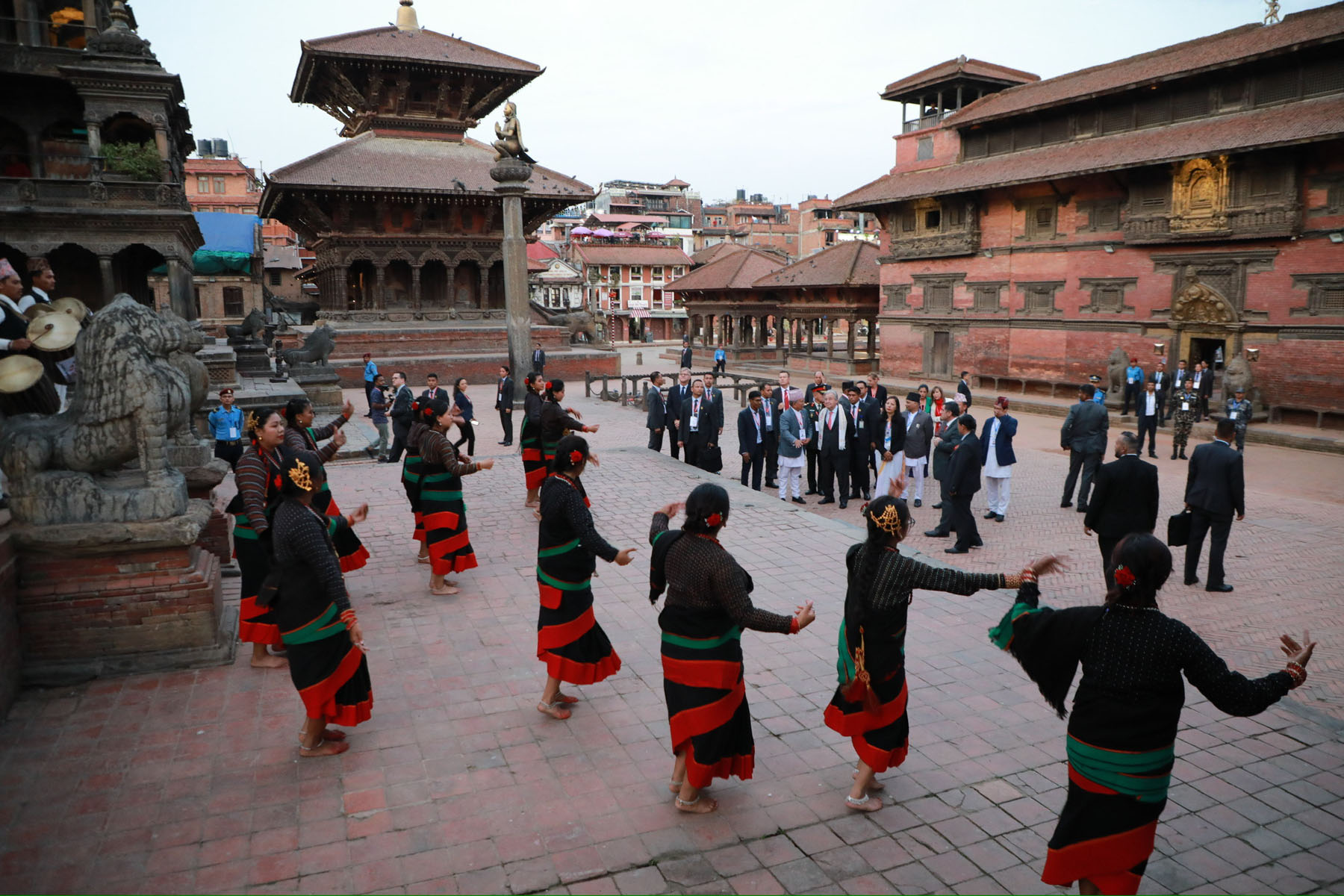 महासचिव गुटेरेसले गरे पाटन दरबार क्षेत्रको भ्रमण