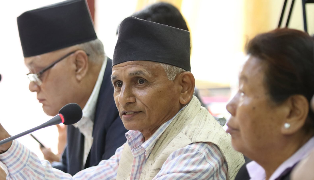 हितराज पाण्डेको गुनासो– खतिवडासँग विधेयक धेरैपटक मागेँ, दिनुभएन