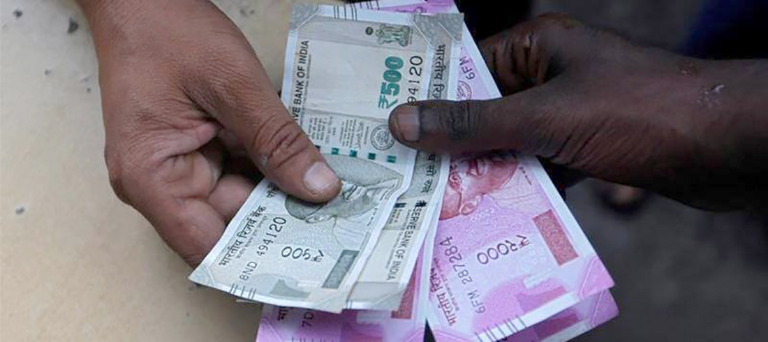 ठूला भारु नोट प्रतिबन्ध : नेपालमा कस्तो प्रभाव पर्ला ?