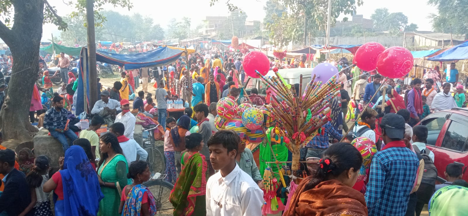 'भूतमेला'मा श्रद्धालुको घुइँचो (तस्बिहरू)