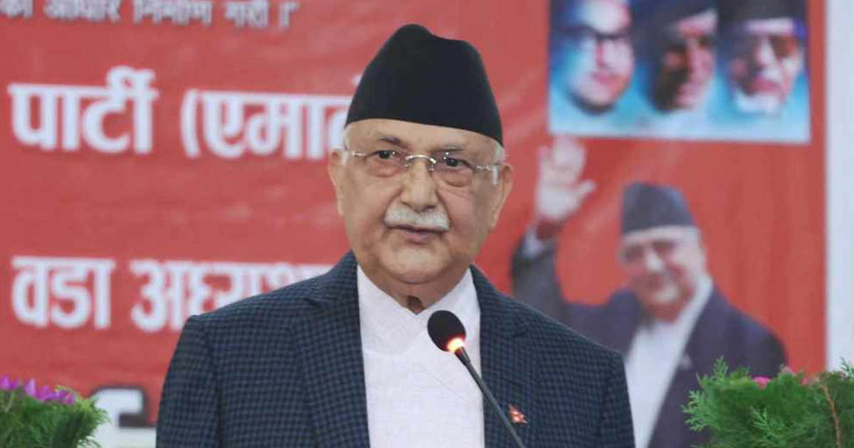 प्रचण्डप्रति ओलीको कटाक्ष– न ०६४ साल आउँछ, न माओवादी