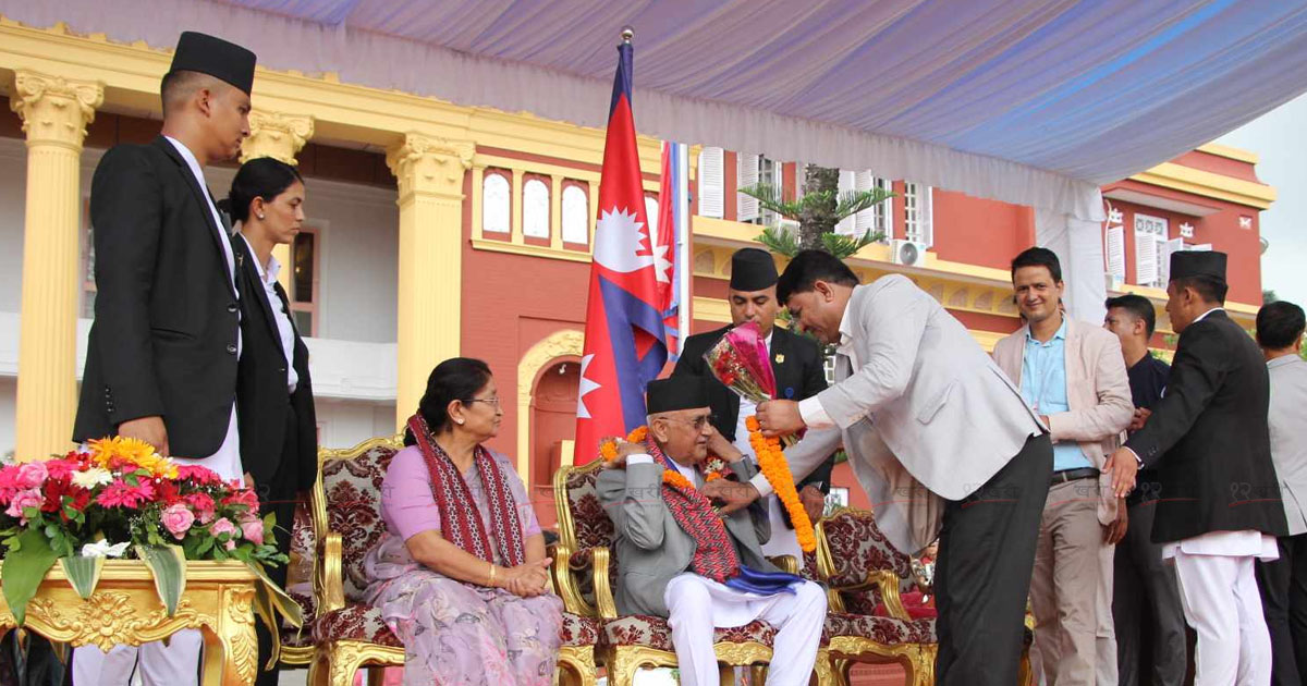 झापावासी भन्छन्– प्रधानमन्त्री ओलीको नेतृत्वमा विकासले गति लिनेछ