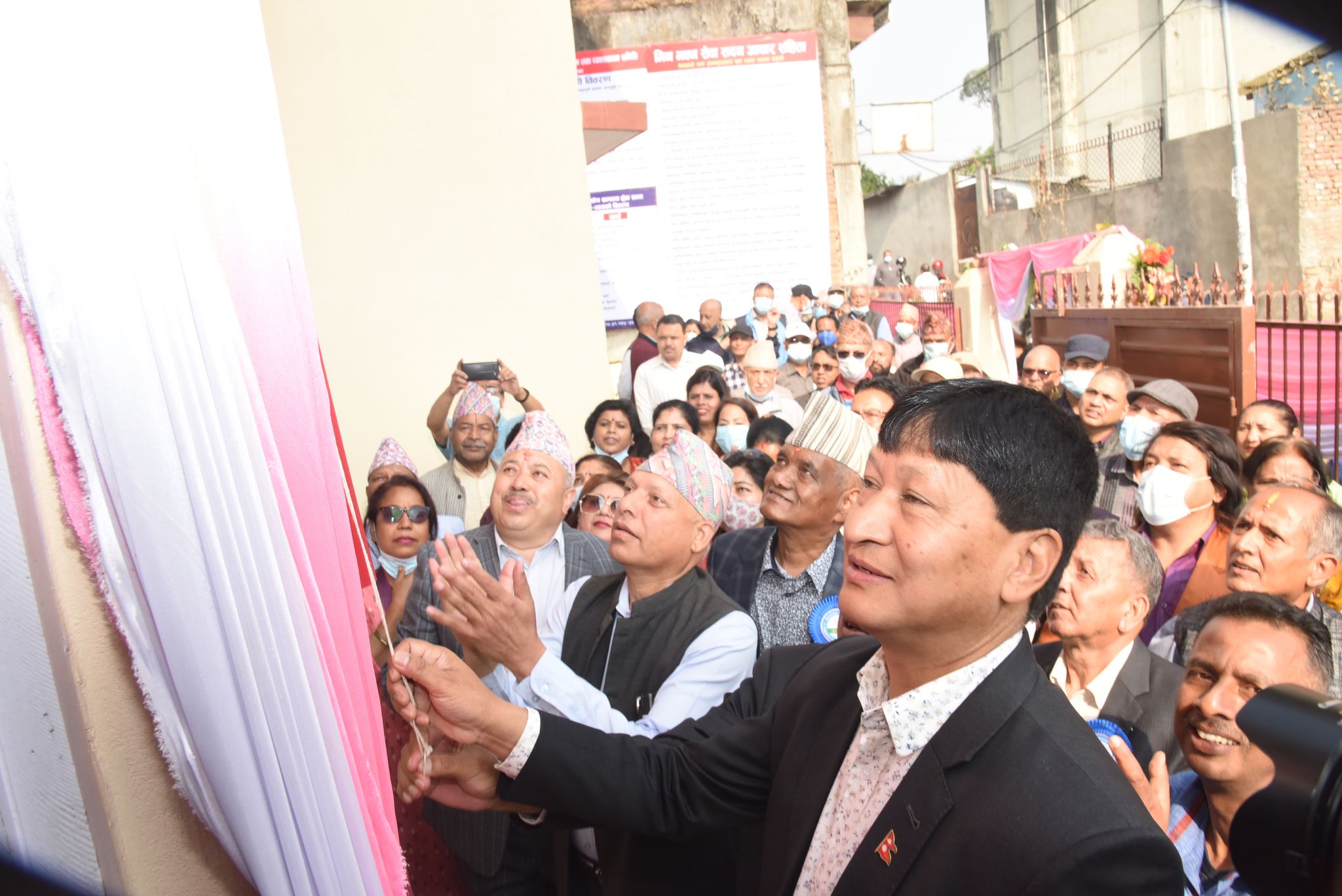 संयुक्त लगानीमा मीनभवनमा किरियापुत्री भवन