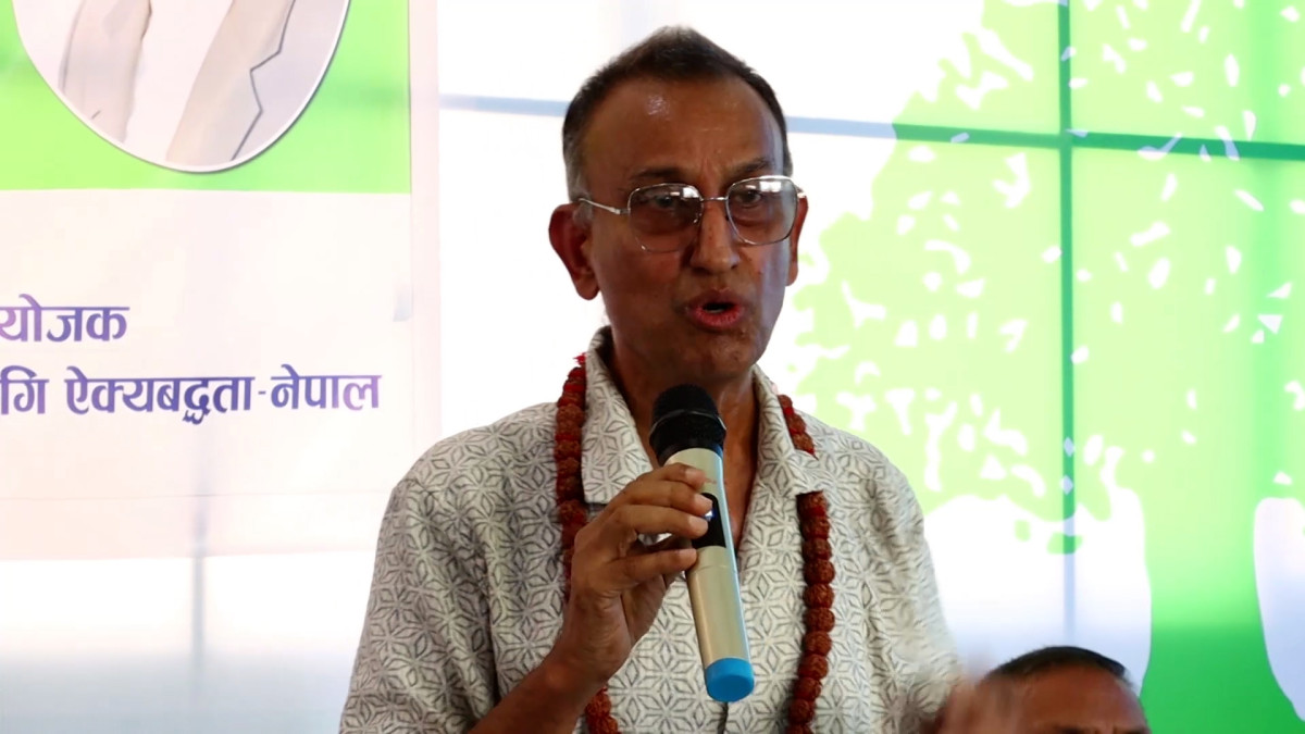 दैनिक १८ घण्टा काम गर्ने प्रधानमन्त्री चाहिएको छ : कांग्रेस नेता आचार्य