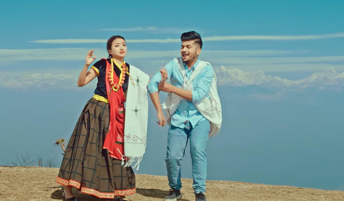 महेशको ‘पस्मिनाको सल’ सार्वजनिक