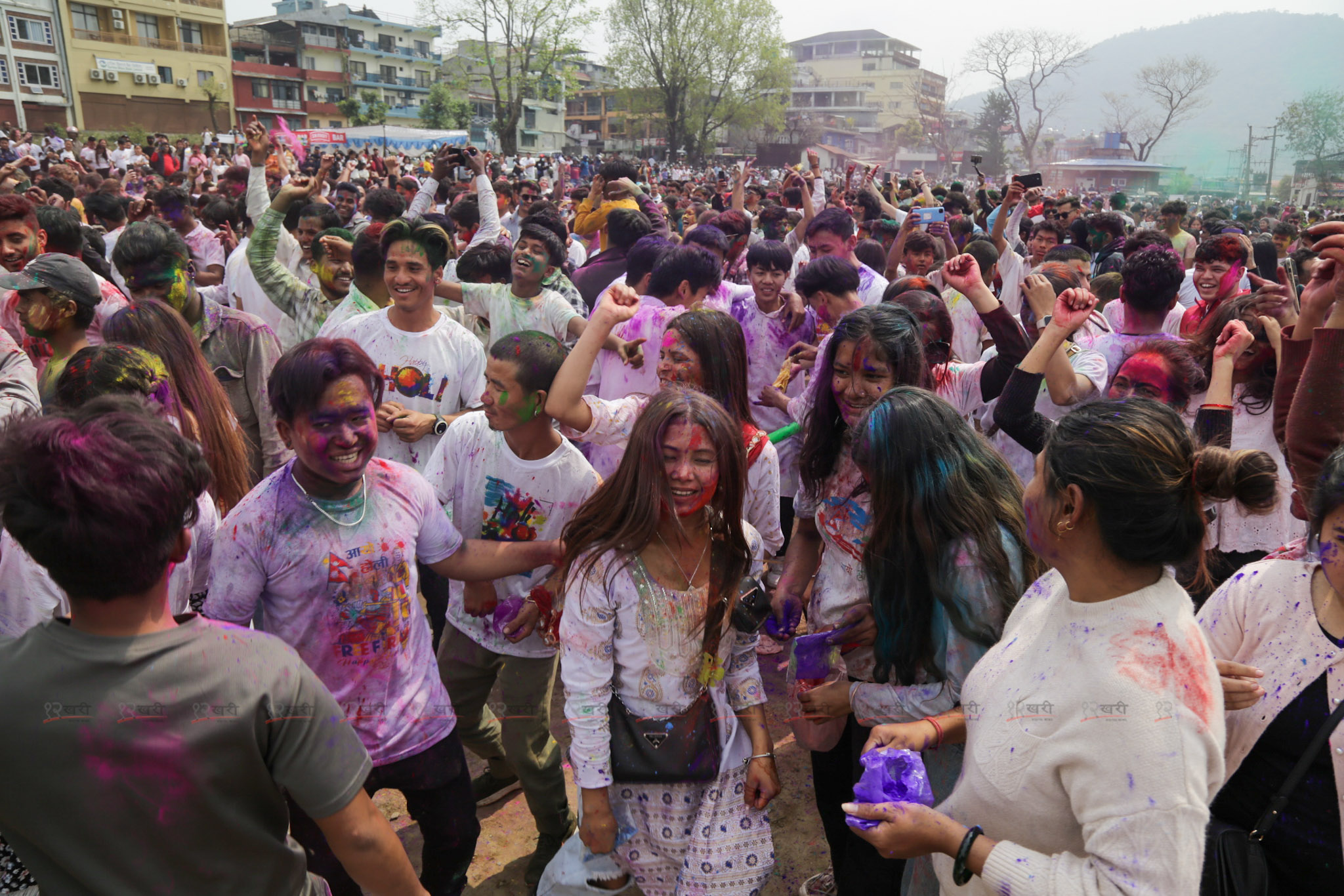 Pokhara-Holi--(1)-1711278588.jpg