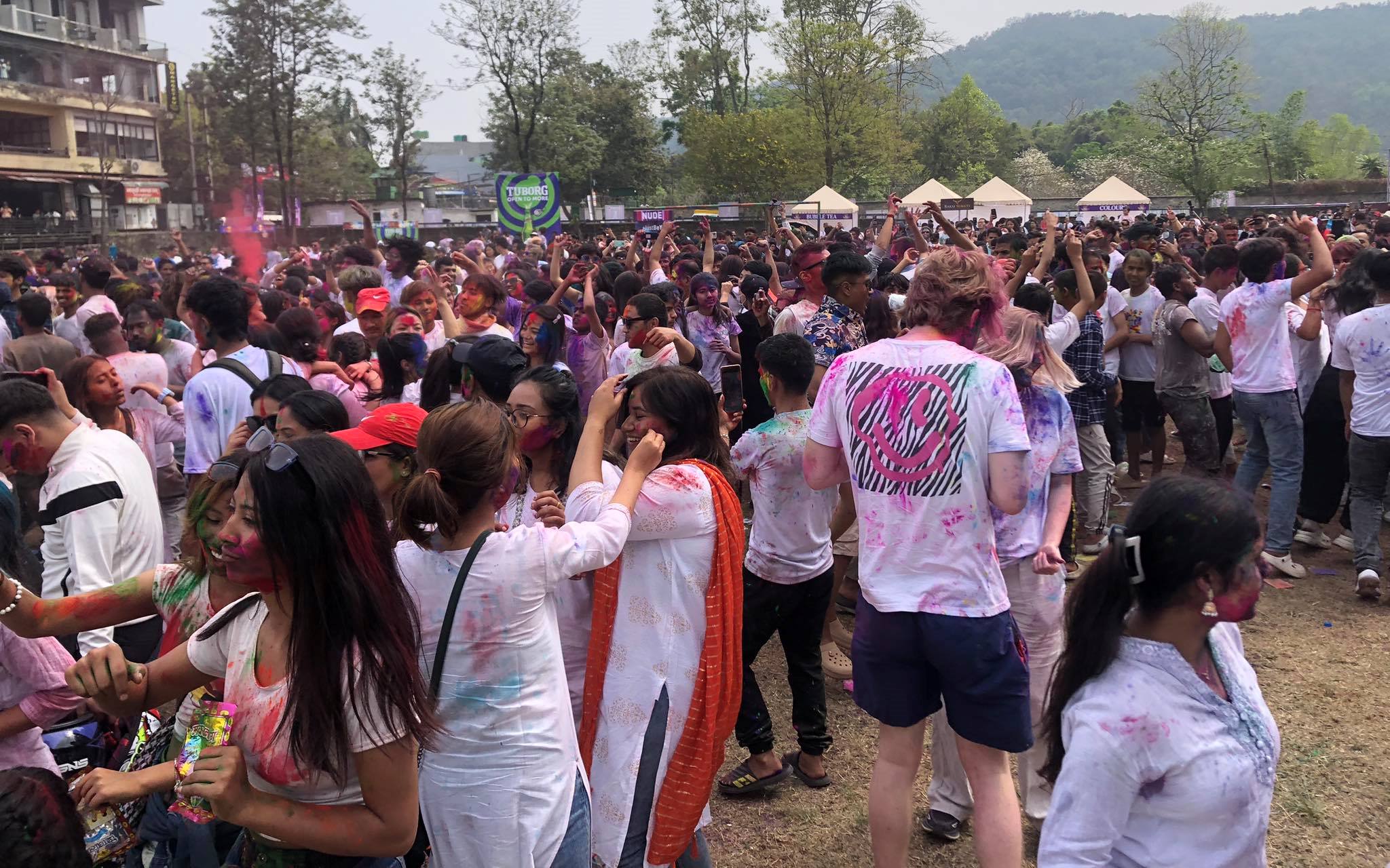 Pokhara-holi3-1711267521.jpg