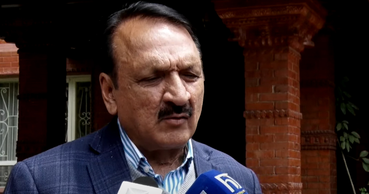एक कदम अगाडि बढ्नुपर्थ्यो, सरकार चुक्यो : डा. महत