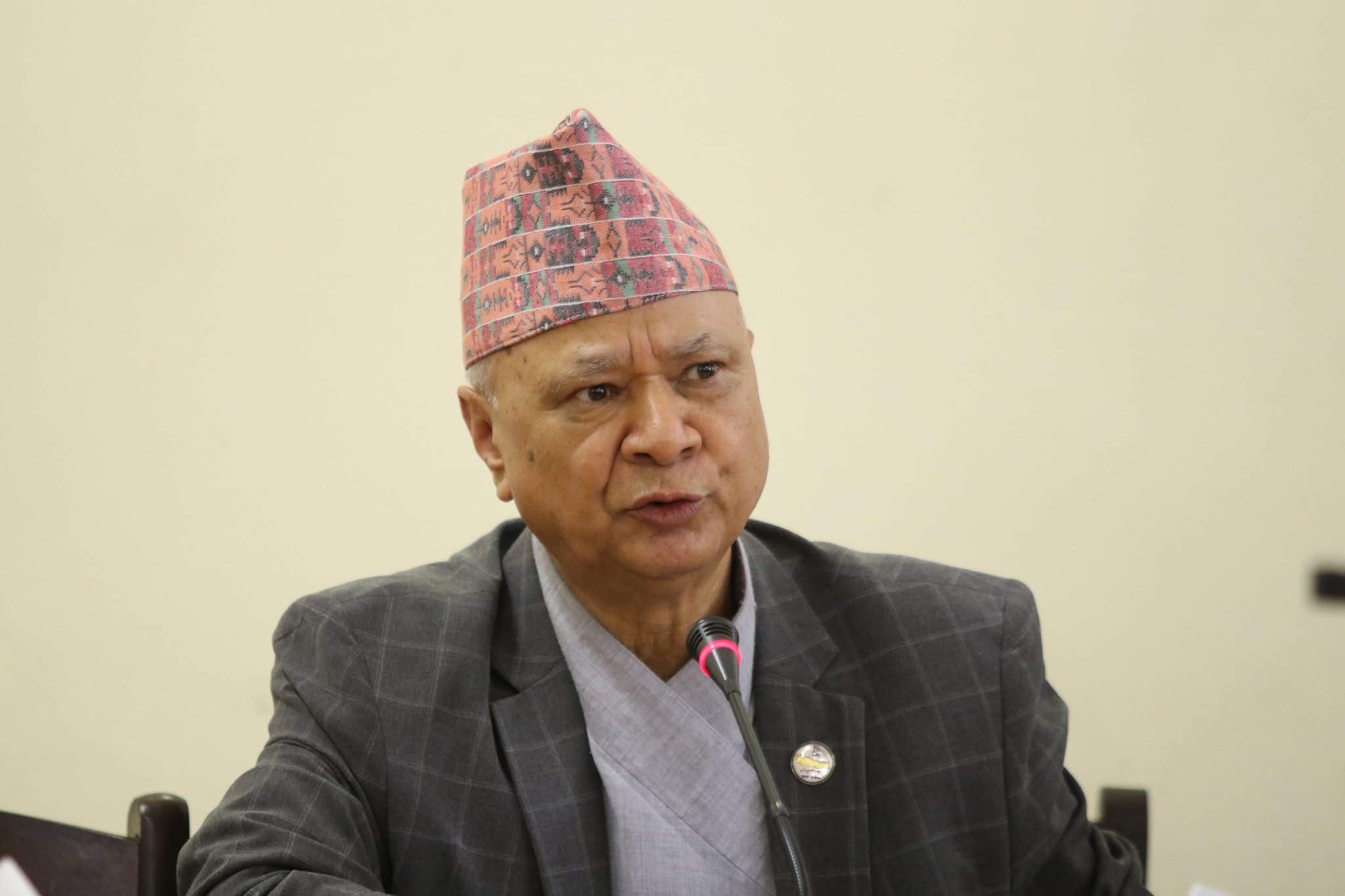 शिक्षा विधेयकको प्रतिवेदन अध्ययन गर्न दुई दिनको समय दिन शिक्षामन्त्रीको प्रस्ताव