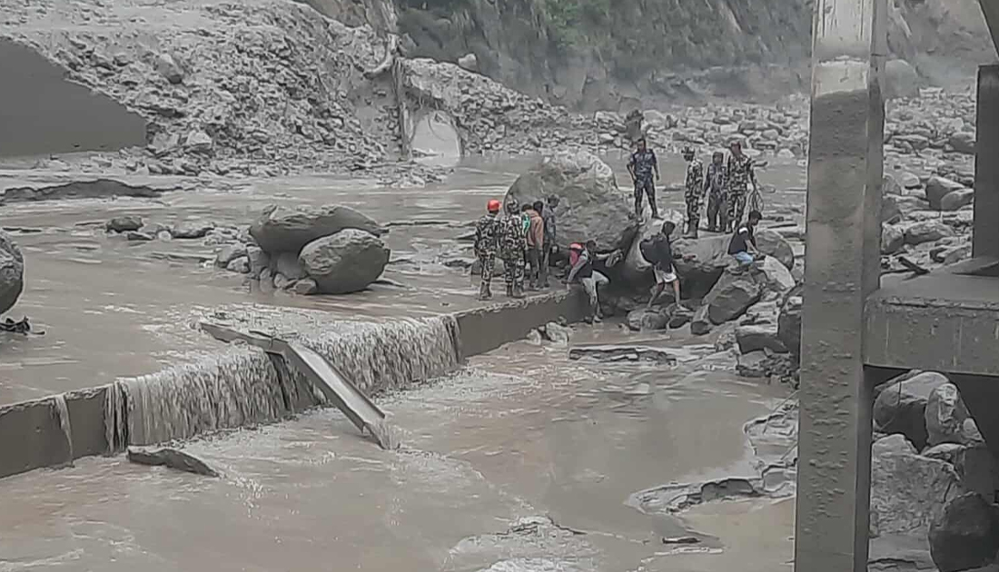 रसुवा बाढीबारे छलफल गर्न आकस्मिक बैठक बोलाइयो