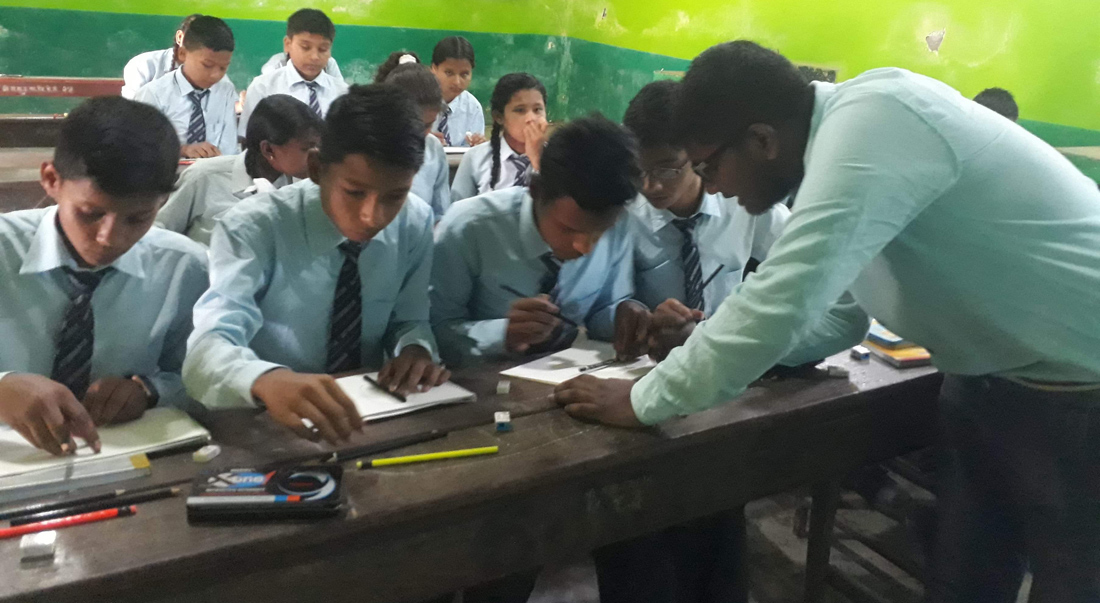रिदमको चित्रकला : आफू सिक्यो अनि अरुलाई सिकायो