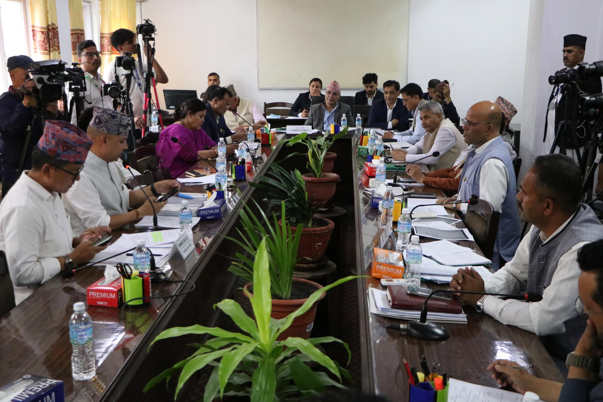 पोखरा विमानस्थल प्रतिवेदन : एमालेको अनिच्छाबीच छानबिनका लागि अख्तियार पठाइयो