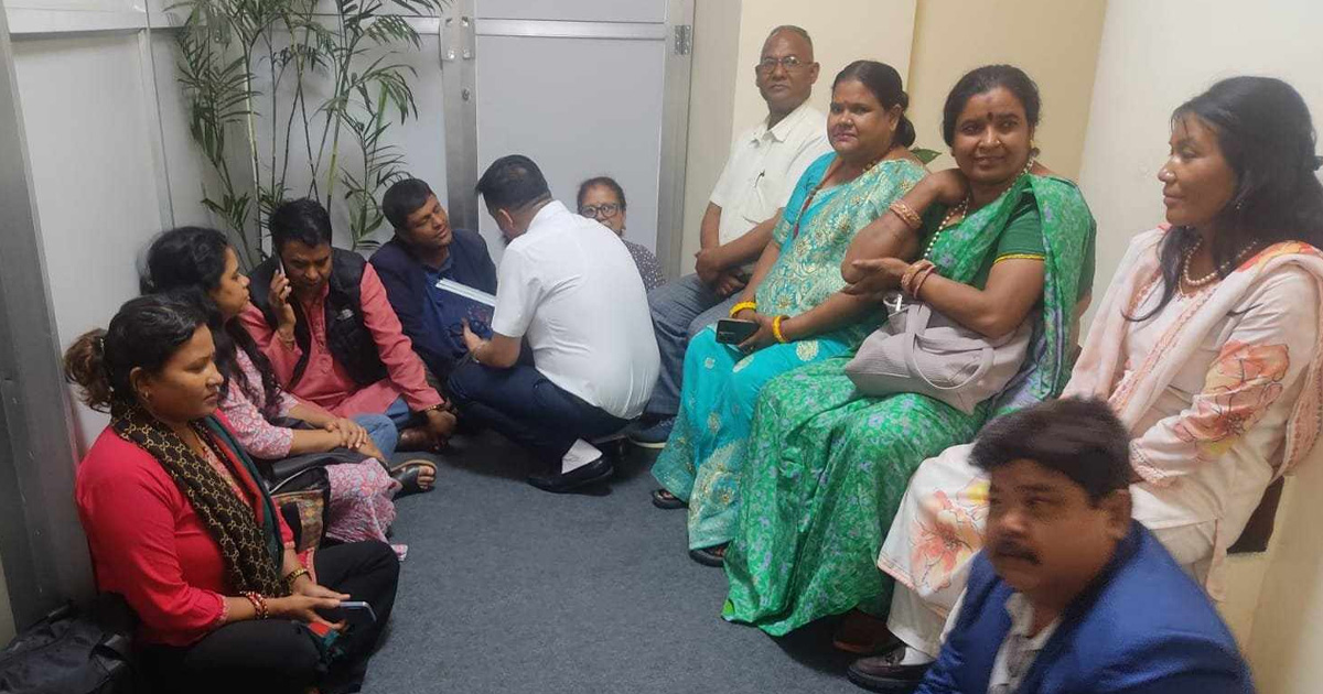 मानव अधिकार आयोगको कार्यालयमा द्वन्द्वपीडितको धर्ना