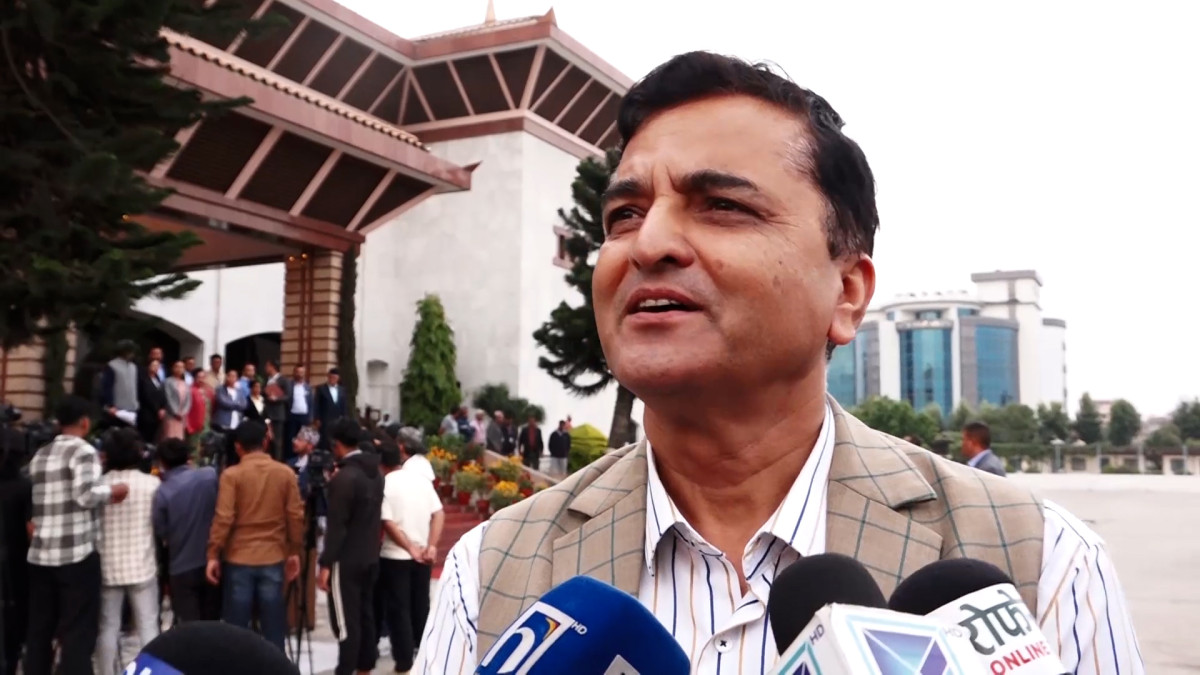 संसद् लामो समय अवरुद्ध गर्ने काम ठिक थिएन, आज सँच्चियो : योगेश भट्टराई