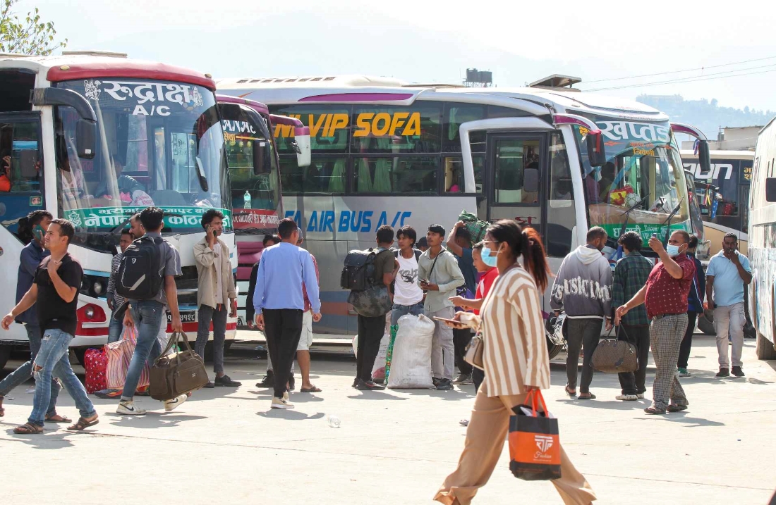 उपत्यकाबाट १३ लाख मानिस बाहिरिए