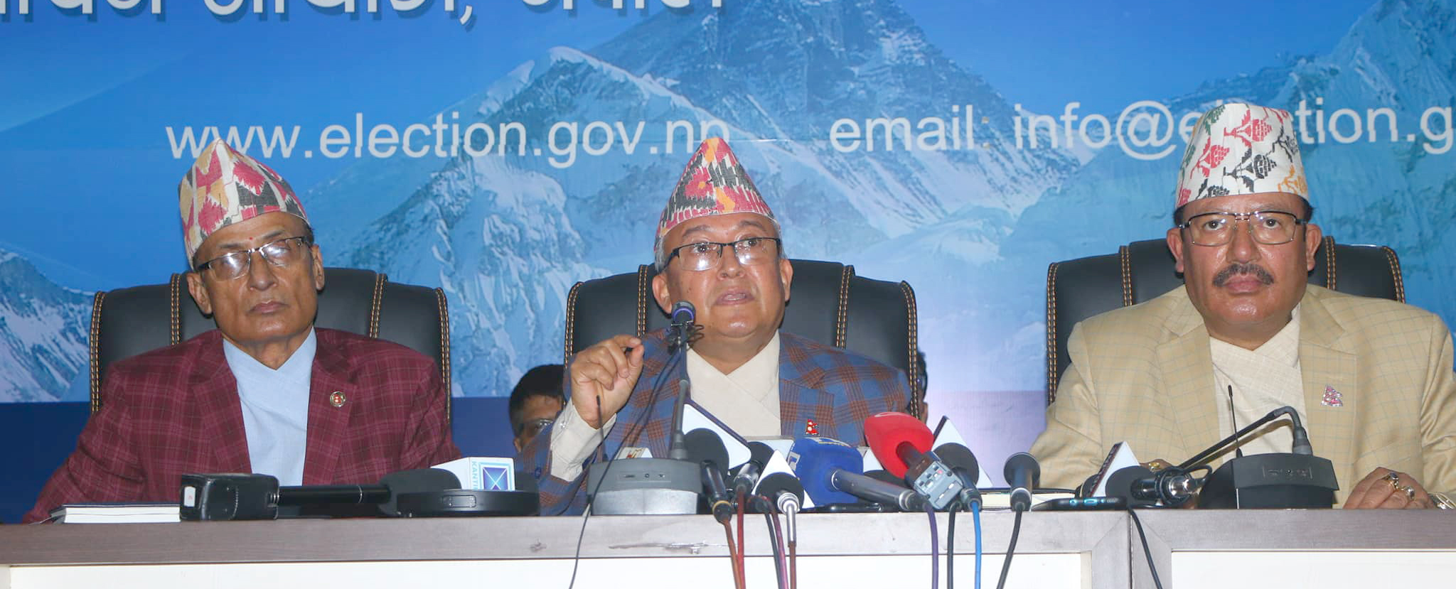 एकल चुनाव चिह्न : गठबन्धन गर्नेलाई जोखिमपूर्ण दुई विकल्प