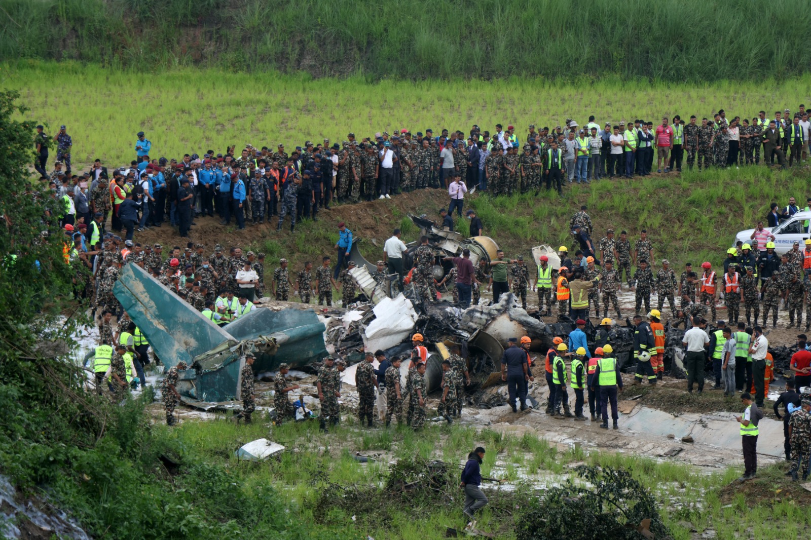 विमान दुर्घटनाको छानबिन गर्न सरकारलाई प्रचण्डको ध्यानाकर्षण 