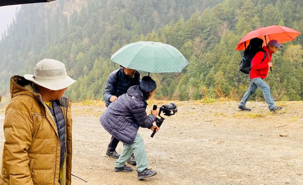 दुई दशकपछि नेपथ्यले ल्यायो कर्णालीको गीत