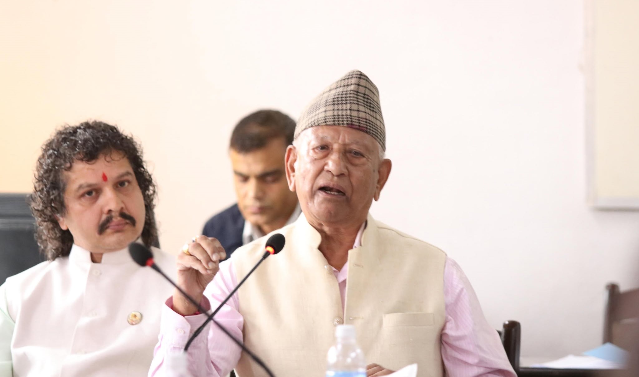 पोखरा विमानस्थलमा घोटाला छ, अख्तियार पठाउनुपर्छ : अर्जुननरसिंह केसी