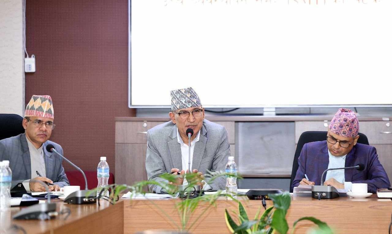 अन्तरमन्त्रालय सहजीकरणलाई प्राथमिकतामा दिन अर्थमन्त्रीको निर्देशन